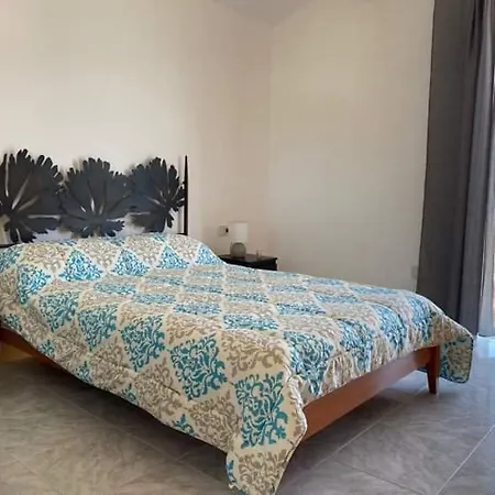 Sol Y Mar Apartment *